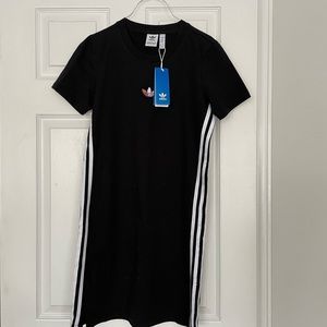 Adidas NWT women’s casual t-shirt dress
